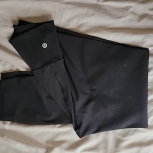 Lululemon wunderkind under nulu